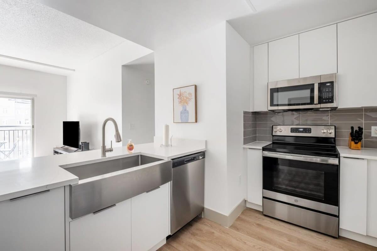 4B 3Ba Premium Family Apartment With Gym Charlotte Exterior photo