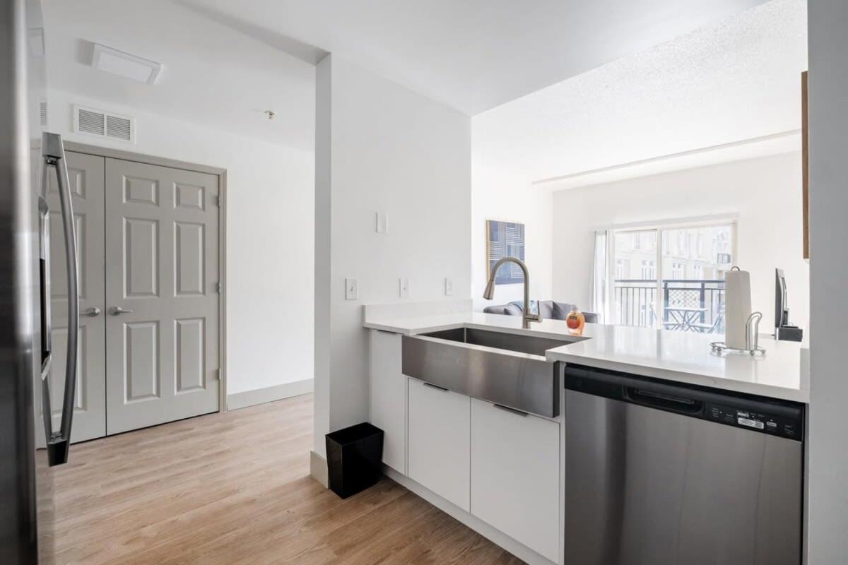 4B 3Ba Premium Family Apartment With Gym Charlotte Exterior photo
