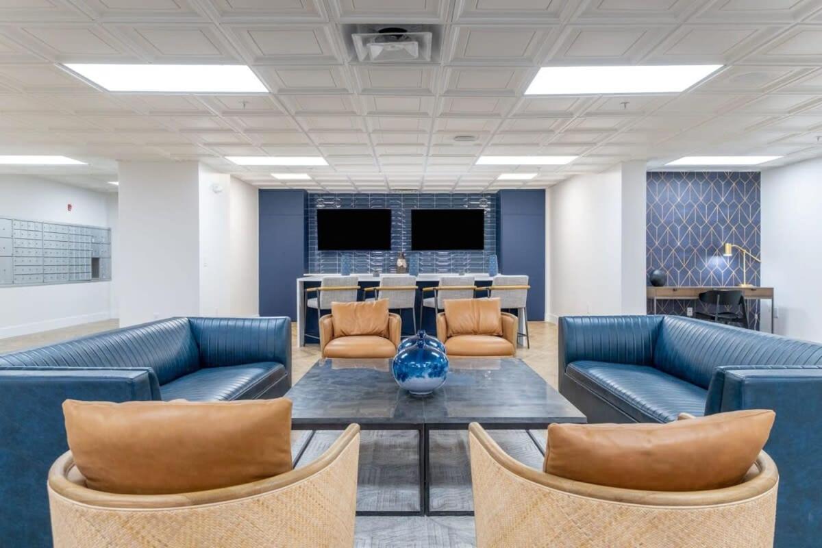 4B 3Ba Premium Family Apartment With Gym Charlotte Exterior photo